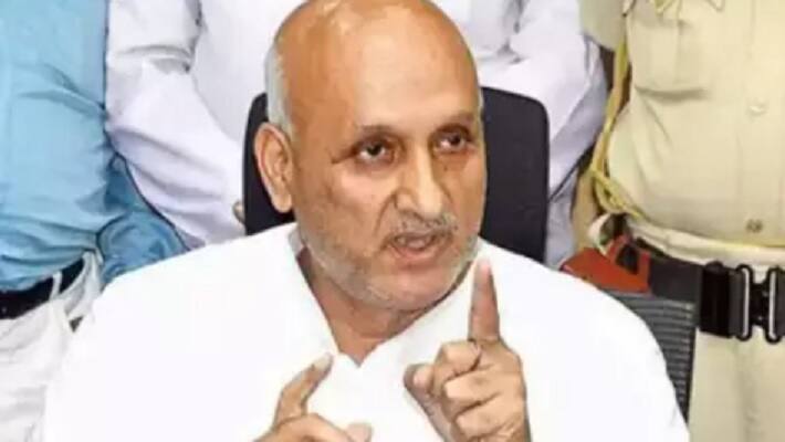 Education Minister Chandrashekhar 