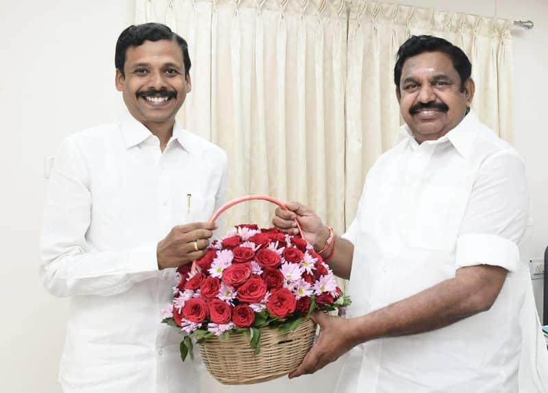 Joined AIADMK in the presence of AMMK organizational secretary Edappadi Palaniswami