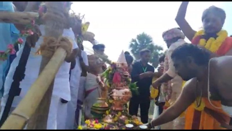 erode bairavar temple kumbabishekam festival held well