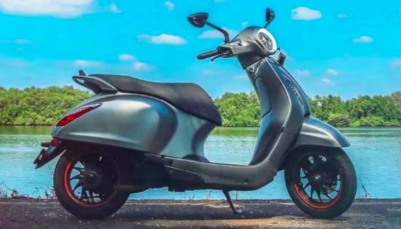 బజాజ్ చేతక్ రిబ్యాక్..  ఈ ఎలక్ట్రిక్ స్కూటర్ ధర, ఫీచర్స్ ఇప్పుడు సరికొత్తగా..
