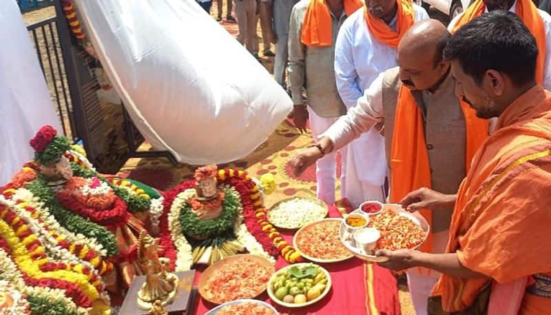 CM Basavaraj Bommai Bhoomi Puja for Various Development Works at Anjanadri Hill in Gangavathi grg