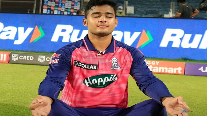 riyan parag heavily trolled for tweet before ipl btb