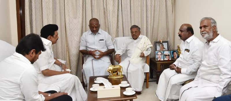 On the death of OPS mother,M K.Stalin personally visited her home and expressed her condolences