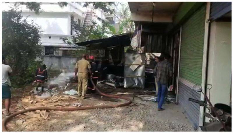 5 migrant workers highly injured fire accident while cooking in a home in coimbatore