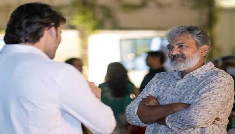 ఎక్కడ కలిశారయ్యా... సోషల్ మీడియాలో ఇదే హాట్ టాపిక్ 