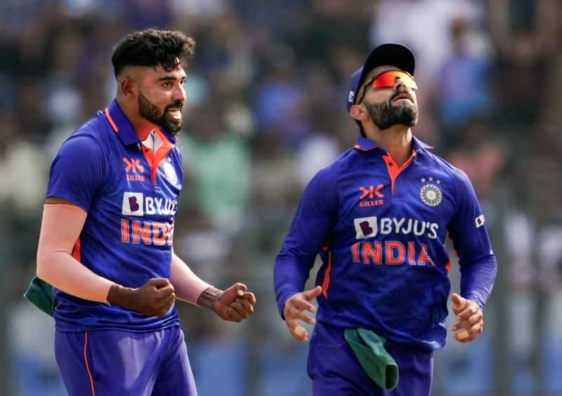 Mohammad Siraj spends more time on batting, SuryaKumar Yadav bowls to Rohit Sharma, asia Cup 2023 CRA