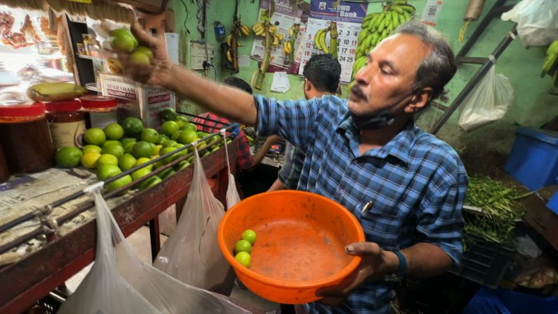 lemon price rises in Kerala as summer season starts kgn