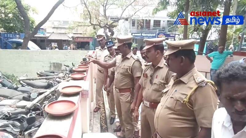 World Sparrow Day! - Police who provided Millets and water to the Sparrows!