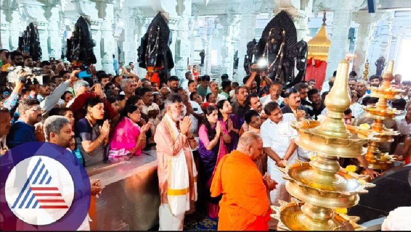 DK Shivakumar Special Puja to Kalabhairaveshwar before ticket announcement at madnya rav