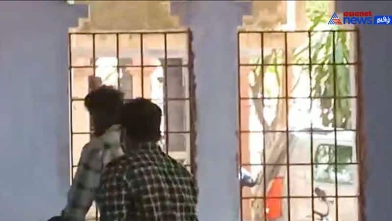 Krishnagiri youth massacre issue! - Two surrendered in the Salem court!