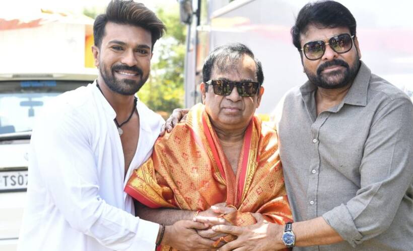 బ్రహ్మానందాన్ని సత్కరించిన చిరంజీవి, రామ్‌చరణ్‌..  