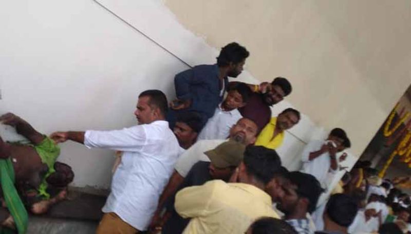  kotamreddy Giridhar Reddy  followers  injured  After  crackers blast   in Guntur District  lns