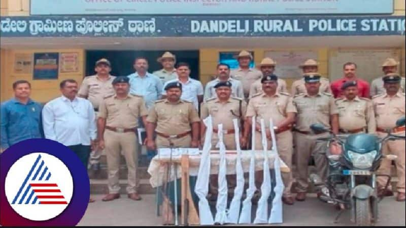 Illegal manufacture of land gun four arrested at dandeli uttarakannada rav