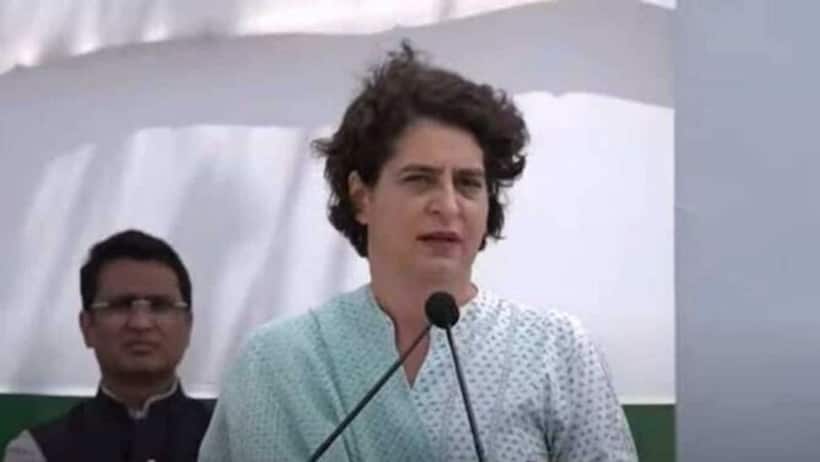 తెలంగాణలో ప్రియాంక గాంధీ పాదయాత్ర.. ? వారం నుంచి పది రోజుల పాటు కొనసాగే అవకాశం..