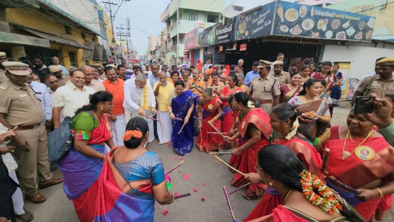 Saurashtra Tamil Sangamam strengthens the bond between Gujarat and Tamil Nadu said PM Narendra Modi in his Twitter