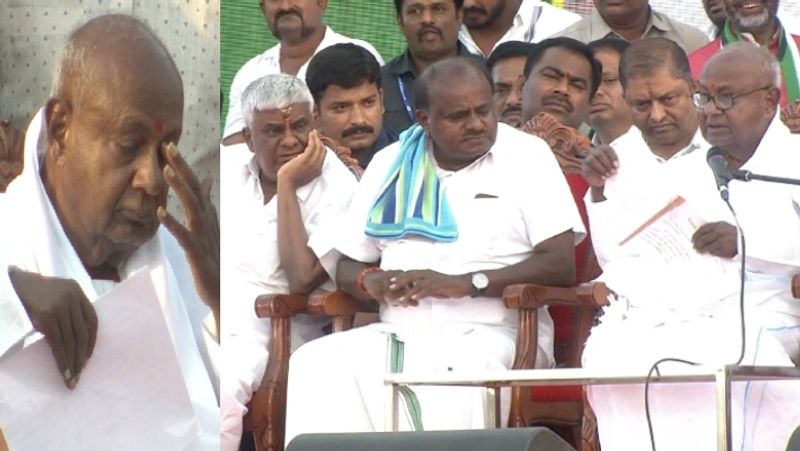 The moment you begged God for your visit has come true A tearful Devegowda sat