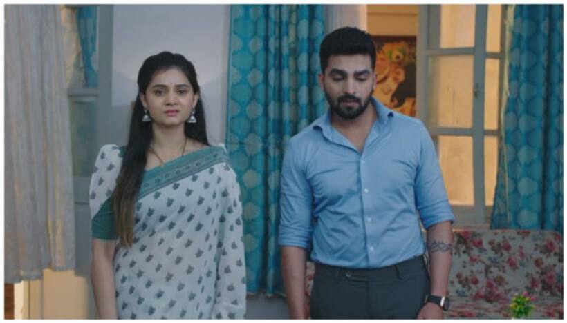 Krishna Mukunda Murari: భార్యకి క్షమాపణలు చెప్పిన మురారి.. నిజం చెప్పేస్తానంటున్న కృష్ణ! 