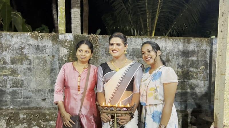 Men Dress Up As Women At This Kerala Temple To Offer Prayers To The Deity