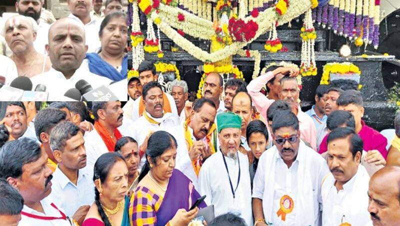 Manual does not say to recite Quran in front of the Channakesava chariot sat