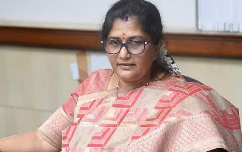 Former Minister Shashikala Jolle Talks over BJP grg 