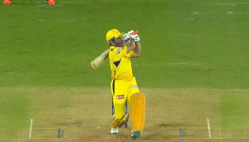 Watch MS Dhoni massive six to Joshua Little in Gujarat Titans vs Chennai Super Kings match jje 