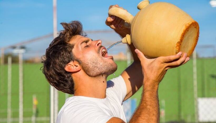 Summer health tip: Know 4 benefits of drinking water from clay pots