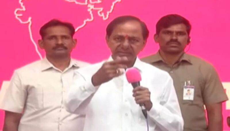 No Alliance  with  any party in  Maharashtra says KCR   lns 