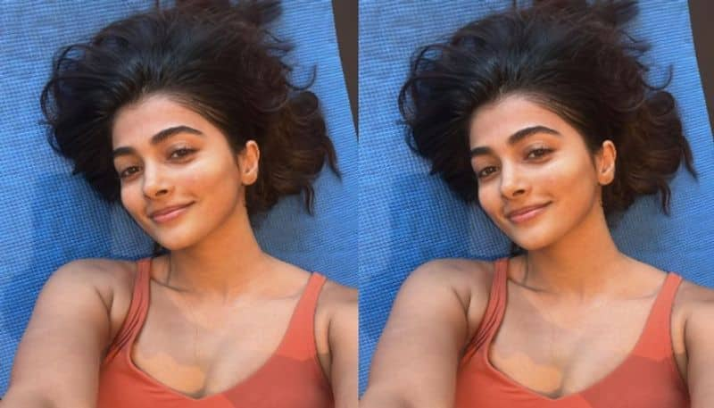 Actress Pooja Hegde Latest Photos from her Workout session NSK