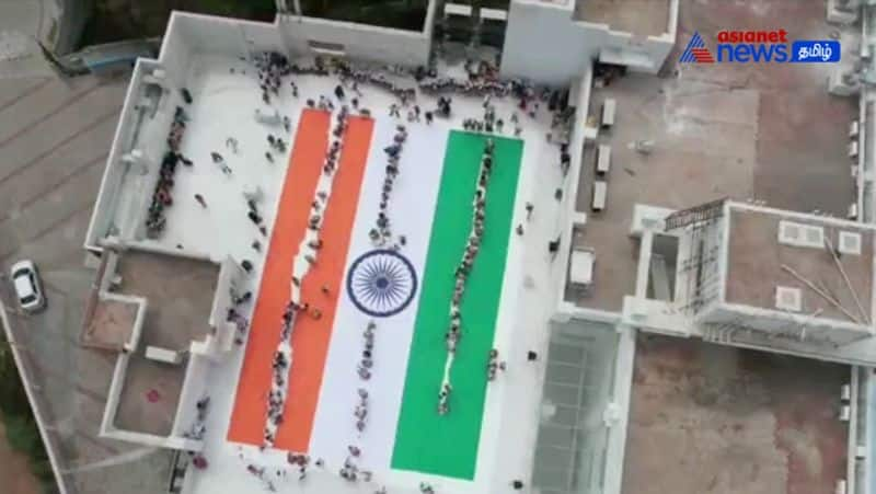 Watch The biggest tricolor indian flag created! - World record event in Trichy!