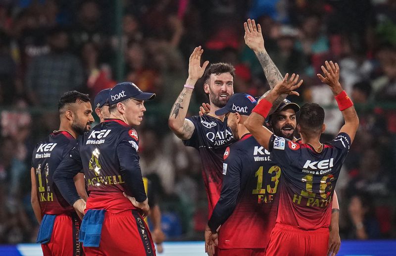 IPL 2023 Reece Topley to miss KKR vs RCB match due to dislocated shoulder jje