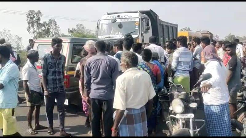 man killed road accident in ariyalur district