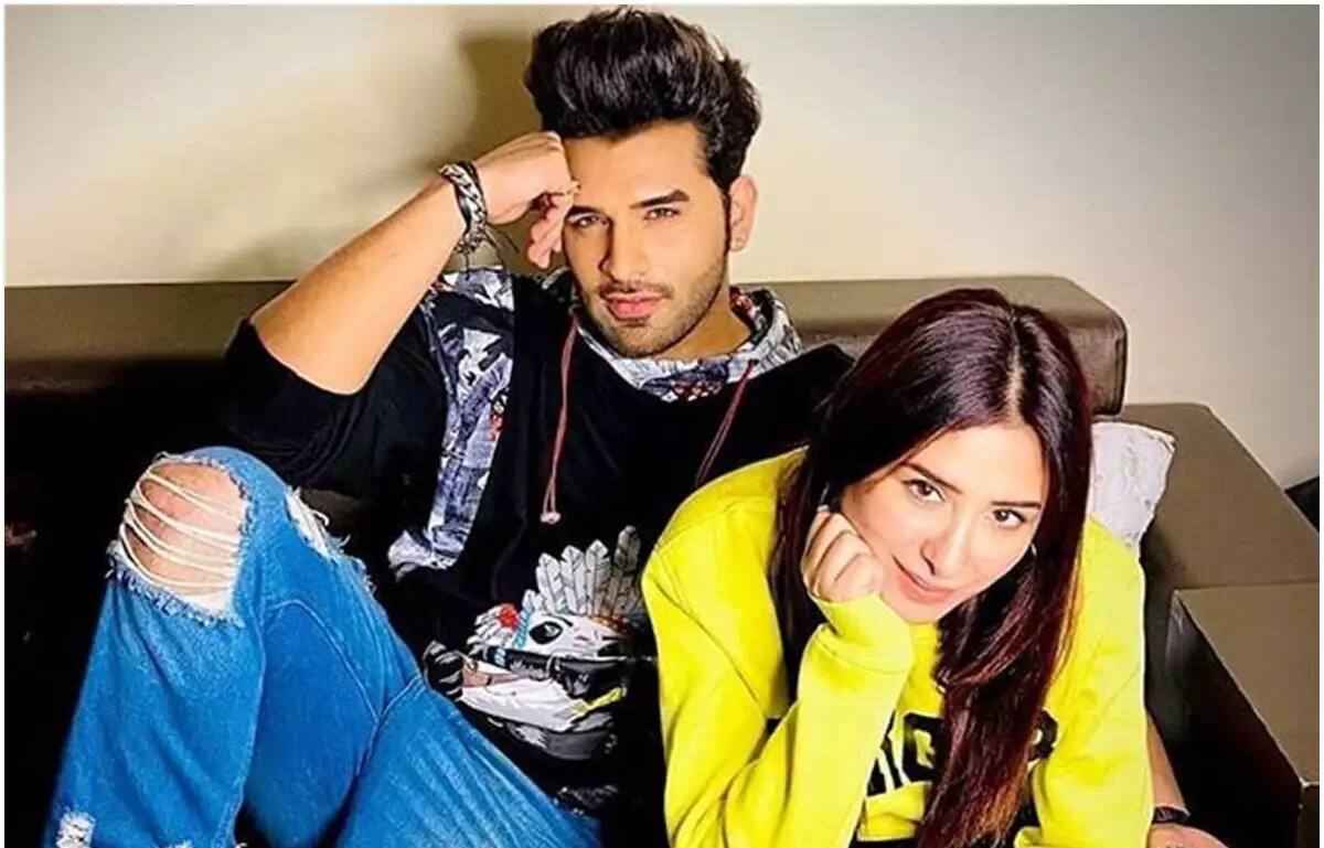Paras Mahira Breakup