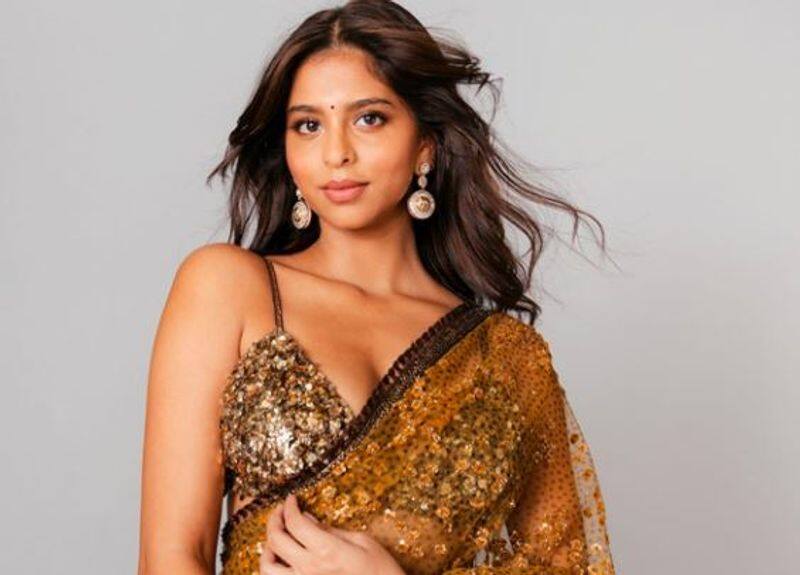 Shah Rukh Khans Daughter Suhana Khan Holds Bag Worth 3 Lakh gvd