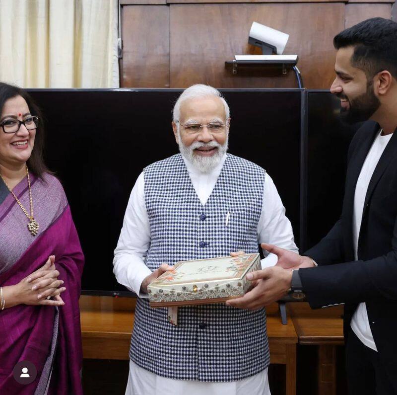 abhishek ambareesh invited modi for his marriage suh