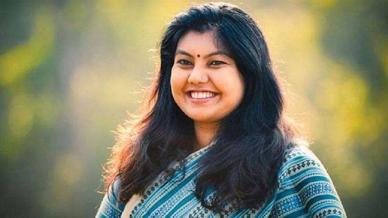 Minister ramalinga reddy daughter Sowmya Reddy elected as president of Karnataka womens Congress gvd