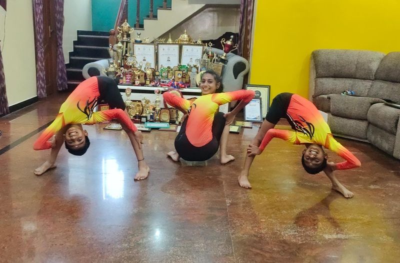 3 boys belonging to the same family in Coimbatore are creating various achievements in yoga