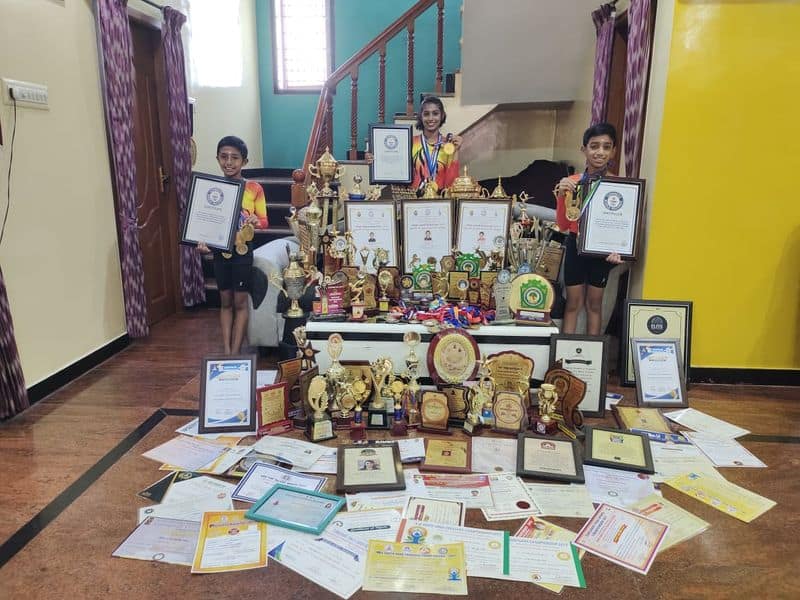 3 boys belonging to the same family in Coimbatore are creating various achievements in yoga