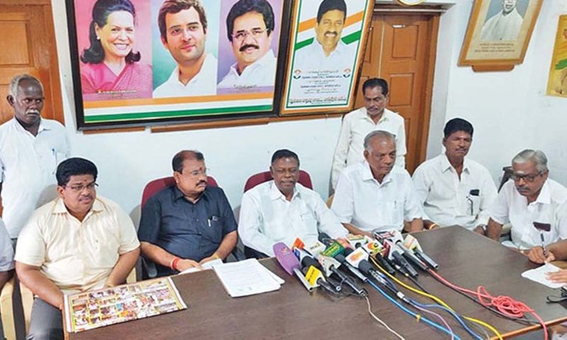 Rail picket protest on 15th by Congress in Nellai Former Union Minister Dhanushkodi Adithan