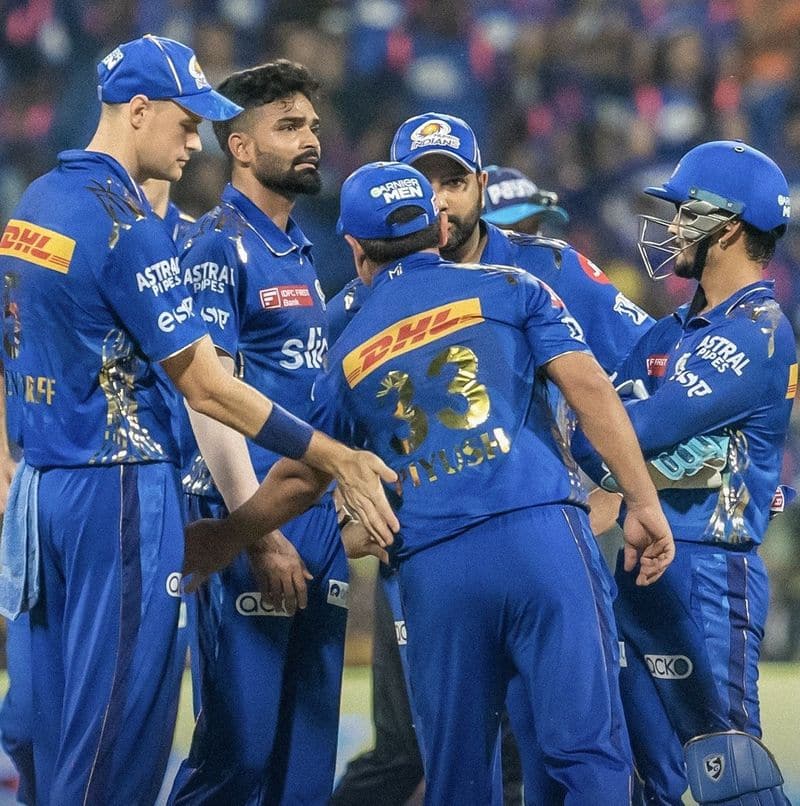 IPL 2023: DC vs MI Live updates Mumbai Indians have won the toss agains Delhi Capitals gkc