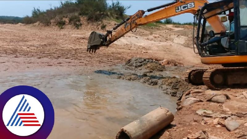 Use river water for bridge work hosanagara villagers  drinking water problem shivamogga rav