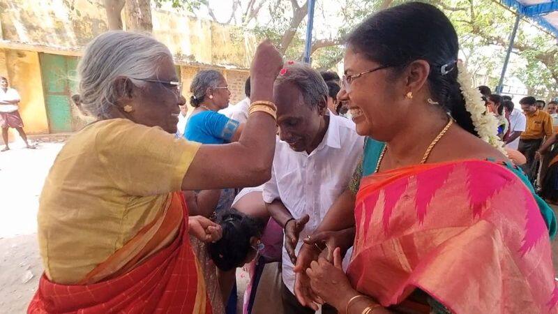 1985 year batch students held alumni meet in puducherry government school