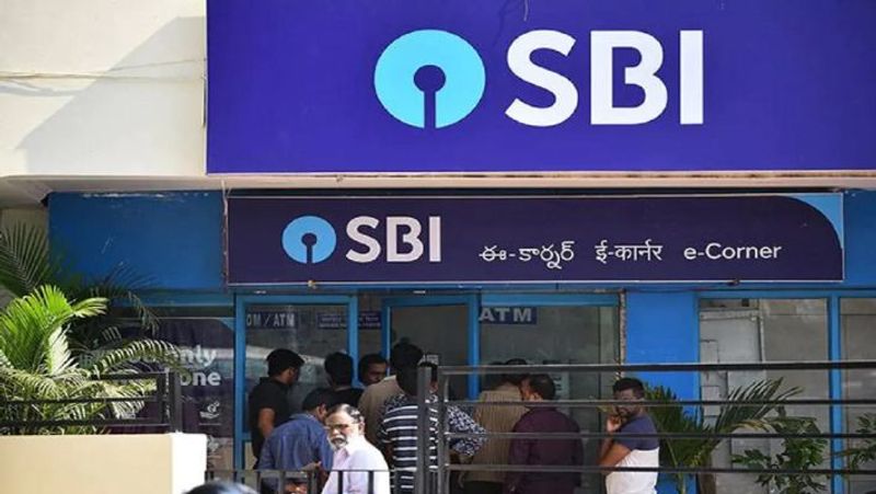 SBI alerts crores of customers, did you receive such an SMS on your mobile?