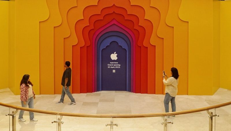 Apple BKC Mumbai retail store to open on April 18 Delhi Saket on April 20 Check timings other details gcw