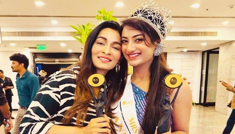 Telangana girl Ankita Thakur as Mrs India - bsb