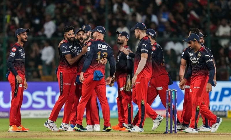 Delhi Capitals collapsed against RCB in Chinnaswamy saa