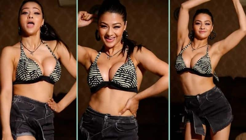 Namrata Malla RACY Photos: Bhojpuri actress looks irresistible in black and white printed BOLD bikini vma