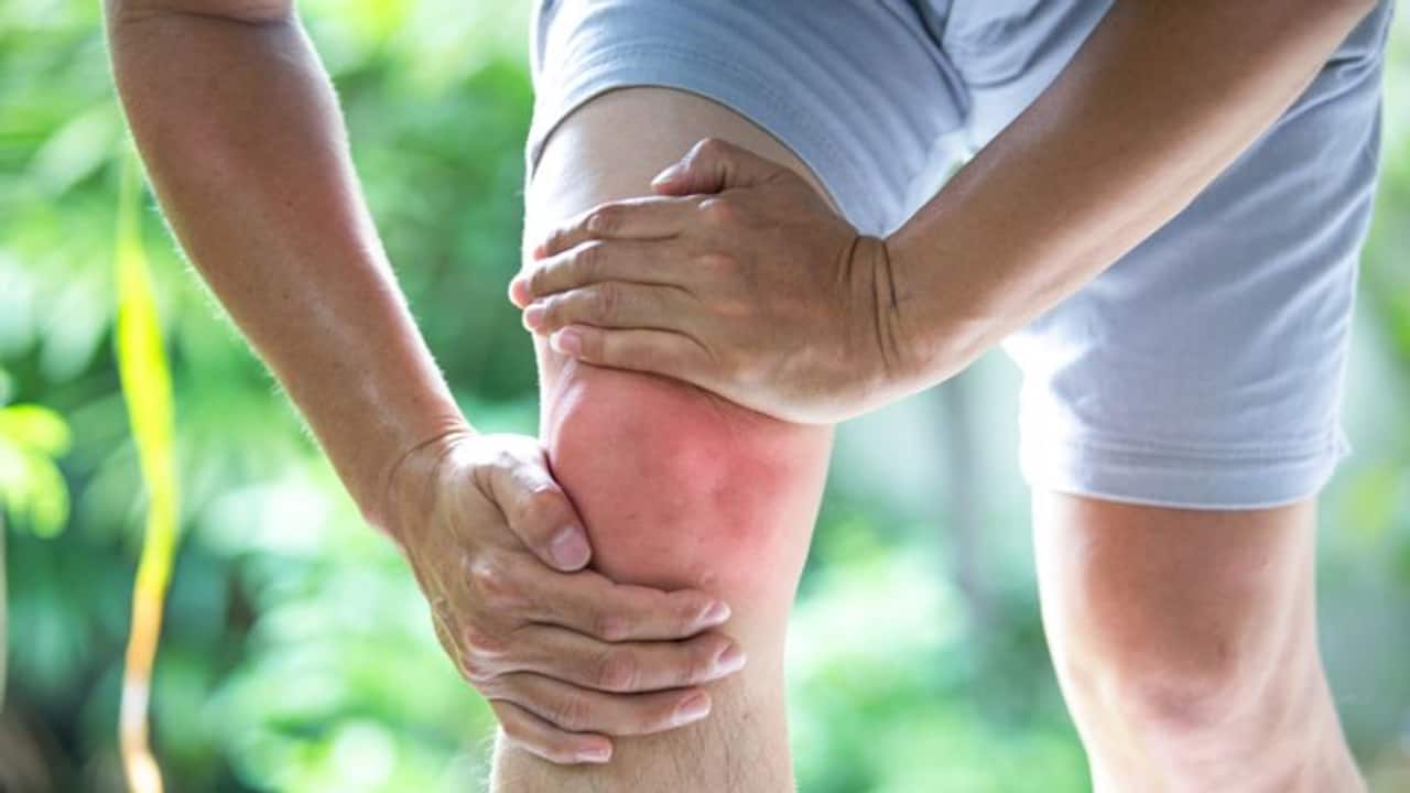 Are you suffering from Arthritis pain? These are 5 food items you must avoid to remain fit, active