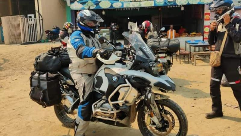 Ajith started world bike tour in nepal video viral