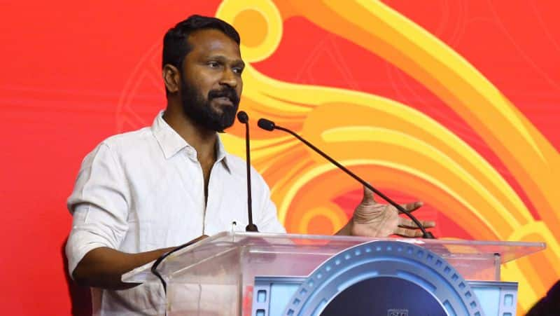 Director Vetrimaaran important advice to thalapathy vijay regarding his political entry gan