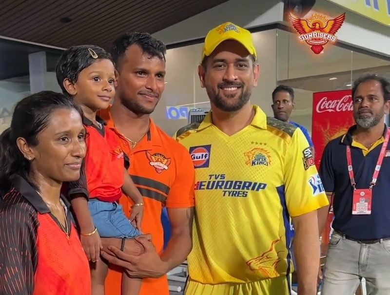 IPL 2023: MS Dhoni cute conversation with SRH bowler T Natarajan daughter, Video goes viral CRA